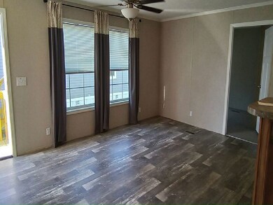 868 E Commerce St unit 118, Bridgeton, NJ 08302 - photo 2