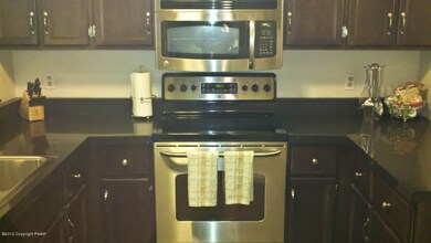 203 Falls Cir, Bushkill, PA 18324 - photo 6