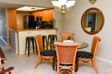 20 NE Plantation Road_306_Dining Room_Kitchen 