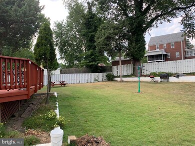 5916 Chillumgate Rd, Hyattsville, MD 20782 - photo 7