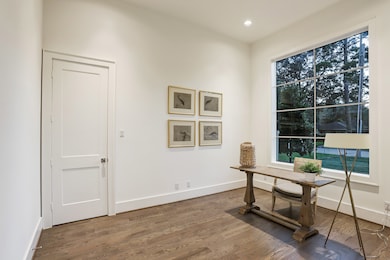 1410 Neeley Dr, Houston, TX 77055 - photo 7