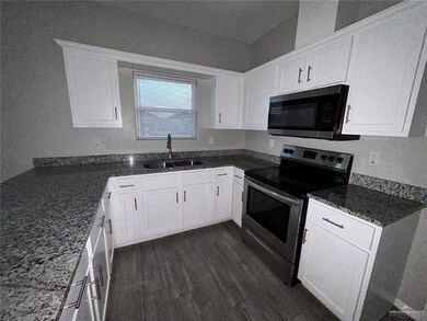 1905 Stauffer St unit 4, Weslaco, TX 78596 - photo 4