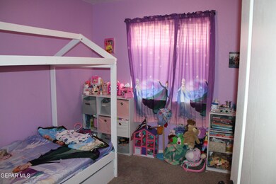 14391 Desert Sage Dr, Horizon City, TX 79928 - photo 7