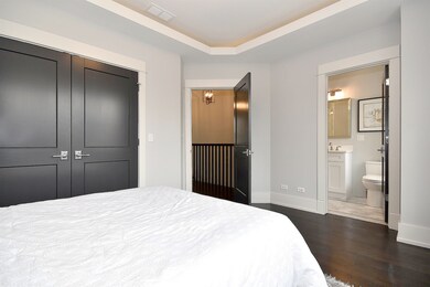 4918 N Seeley Ave, Chicago, IL 60625 - photo 3