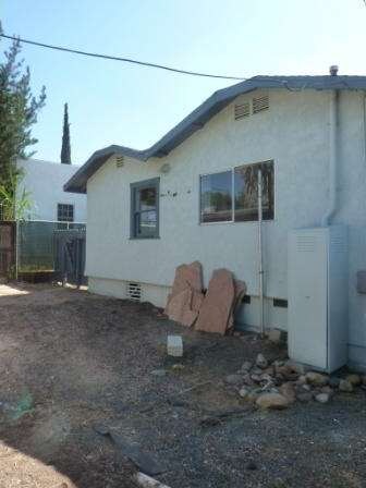 3rd bedroom with 2 windows for a bright bedroom. N