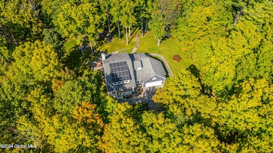 79 Clement Ave, Saratoga Springs, NY 12866 - photo 5