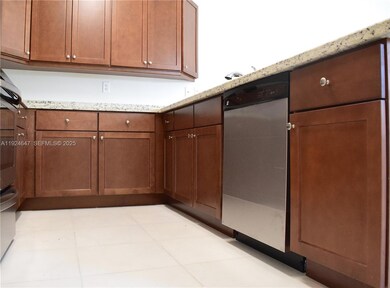 8464 W Mcnab Rd, Tamarac, FL 33321 - photo 7