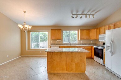 881 E Baylor Ln, Chandler, AZ 85225 - photo 6