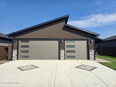 8675 W Hood St, Rathdrum, ID 83858 - photo 2