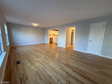 53 Division Ave unit 5, Summit, NJ 07901 - photo 2