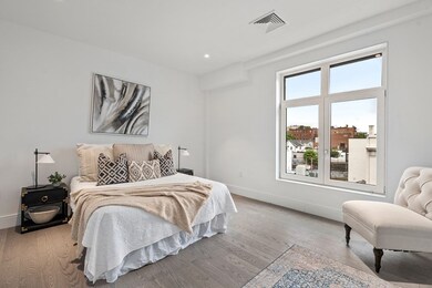 69 Walnut St unit 1, Brookline, MA 02445 - photo 3