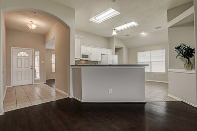 4117 Seminole Dr, Pearland, TX 77584 - photo 7