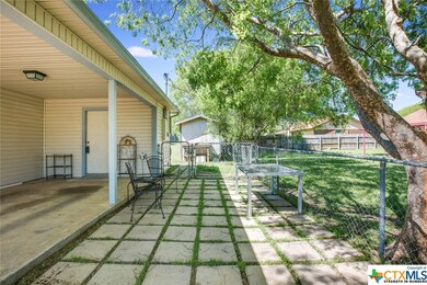 204 Rogers St, Copperas Cove, TX 76522 - photo 4