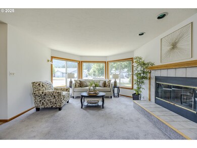 7324 B St, Springfield, OR 97478 - photo 4