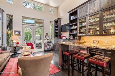 Family Room (8)