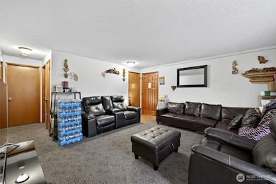 410 10th St, Lynden, WA 98264 - photo 3