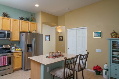 8919 kitchen with island