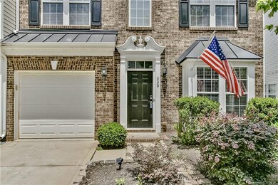 330 Berg Cir unit 119, Fort Mill, SC 29715 - photo 2