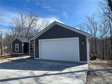 1 Didcot Ln, Bella Vista, AR 72714 - photo 3