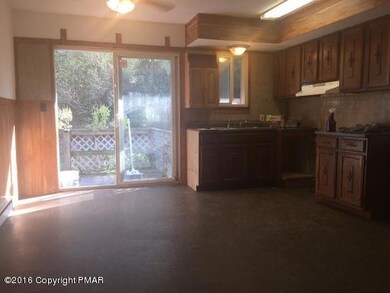 219 Joy Glen unit 202, Effort, PA 18330 - photo 2