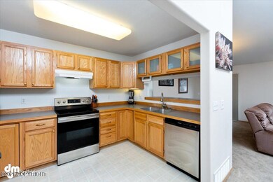 2621 Easthaven Cir unit 12A, Anchorage, AK 99508 - photo 5