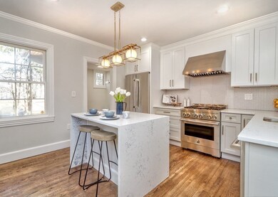 8 Upland Rd unit 8, Wellesley, MA 02482 - photo 7