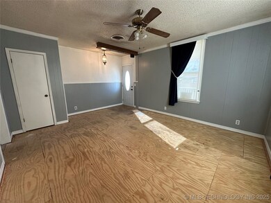 Living Room, needs carpet.