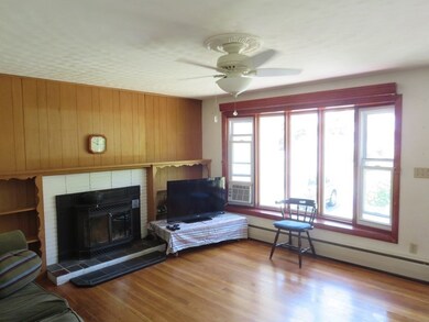 22 Mary Ann Dr, Worcester, MA 01606 - photo 3