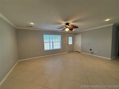 2930 N 11th St W, Muskogee, OK 74401 - photo 2