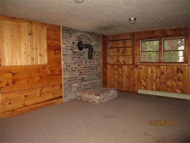 449 Johnny Appleseed Ln, Leominster, MA 01453 - photo 5