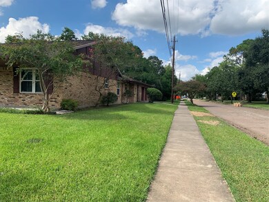 At the corner of Redstart and Atwell Dr. this home