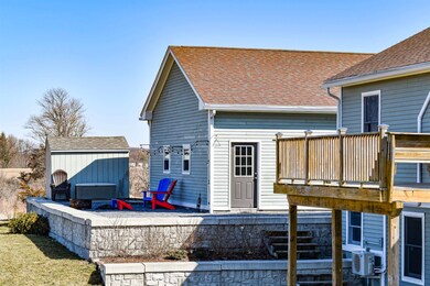 998 Maple St, Vergennes, VT 05491 - photo 4