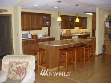 unlisted-address, Longview, WA 98632 - photo 2