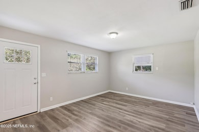 6770 Tinkerbell Ln, Jacksonville, FL 32210 - photo 7