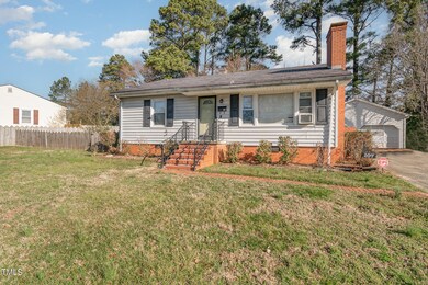 107 Central Ave, Siler City, NC 27344 - photo 3