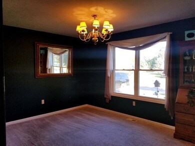 857 E Remington Square, La Porte, IN 46350 - photo 5