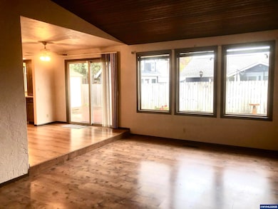 4562 Johnisee Ct NE, Salem, OR 97305 - photo 7