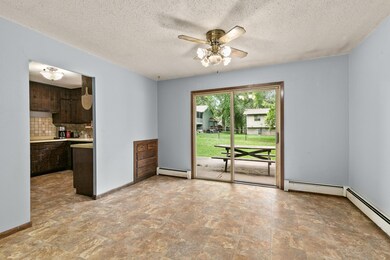 218 10th St N, Sauk Rapids, MN 56379 - photo 4