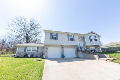 131 Fairburn Dr, Rolla, MO 65401 - photo 2