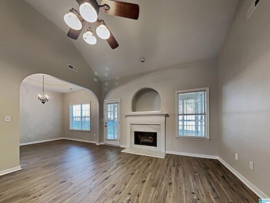 1008 Kerry Dr, Calera, AL 35040 - photo 3