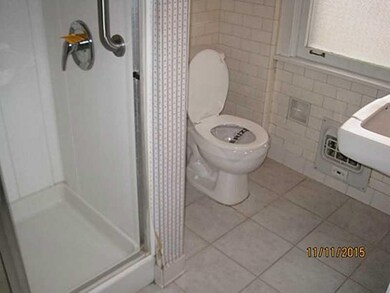 Full Bath.
