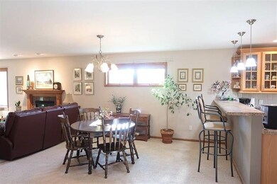 823 Charles Ct, Oregon, WI 53575 - photo 6