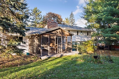 18065 Berry Ln, Wayzata, MN 55391 - photo 7