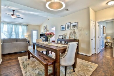 139 Wildwood Dr, Crawfordville, FL 32327 - photo 4