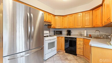 166 Loring Ave, Edison, NJ 08817 - photo 3