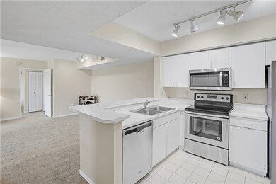 1640 N 42nd Cir unit 206, Vero Beach, FL 32967 - photo 2