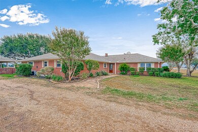 7935 Bushnell Rd, Needville, TX 77461 - photo 2
