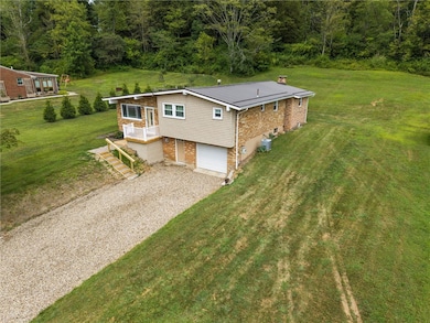 252 Memory Ln, Tarentum, PA 15084 - photo 3