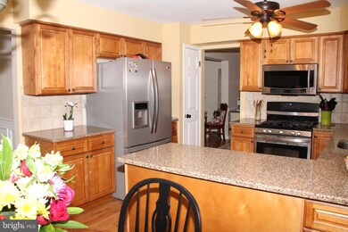 513 Perry Dr, Mount Laurel, NJ 08054 - photo 7