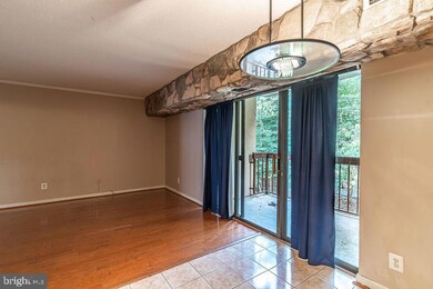2238 Castle Rock Square unit 11C, Reston, VA 20191 - photo 5